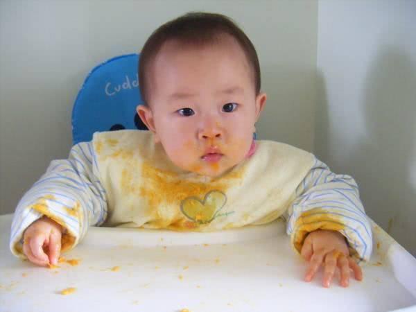 你的育儿经|儿科医生：夏季天热，吃水果解暑？3种水果可不能给娃吃，伤脾胃
