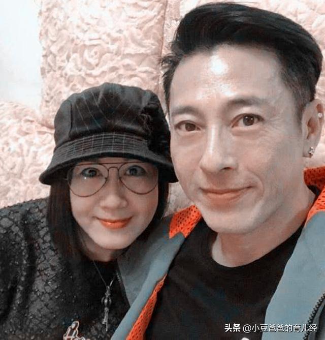 71岁父亲与小保姆喜得子，被5个女儿赶出家门，老年生育要谨慎