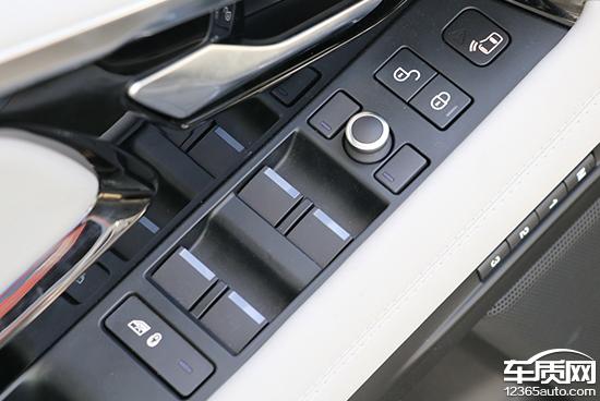 汽车资讯■2020款路虎揽胜极光日常实用性测试报告