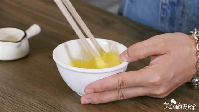 #你的育儿经#宝宝把碗都舔干净了，这款食材真的不能错过！果肉满满真好吃