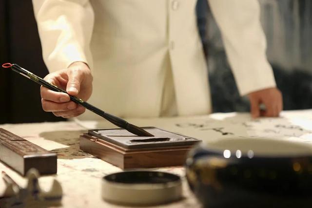 天下无病，疾病只不过是个假相！病不是敌人，是对你善意的提醒