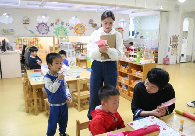 活动|在玩中学、学中乐，这场实地观摩活动，让老师和孩子都学到了什么