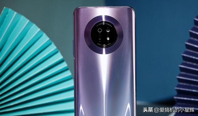 被低估的华为手机，30万跑分+128GB+真全面屏仅2299