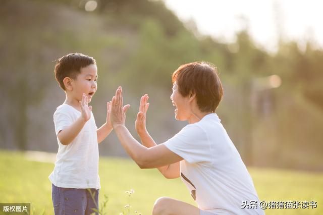 你的育儿经■正确地表扬孩子,有助把孩子培养成为快乐、独立而幸福的人