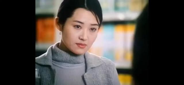 两须的猫|许晴小陶虹十几年前同框照，小陶虹漂亮洋气相当甜，许晴又土又村