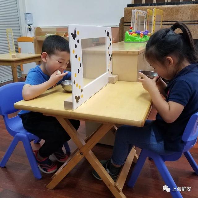 超级宝妈|不愧是幼儿园,连防疫设施都这么可爱~