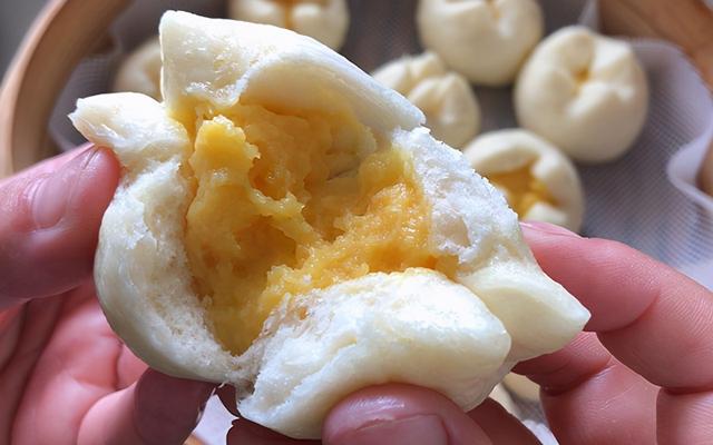 用奶黄做2种饱腹抗饿的早餐，高颜值好口感，简单省事营养好