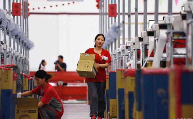 新“快递之王”诞生？3个月送出46亿包裹，远超顺丰和申通