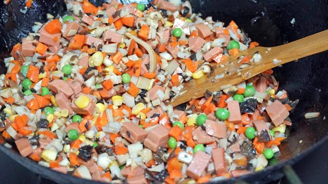 一颗白菜6种做法，花不了多少钱，变着花样做，整个冬天吃不腻