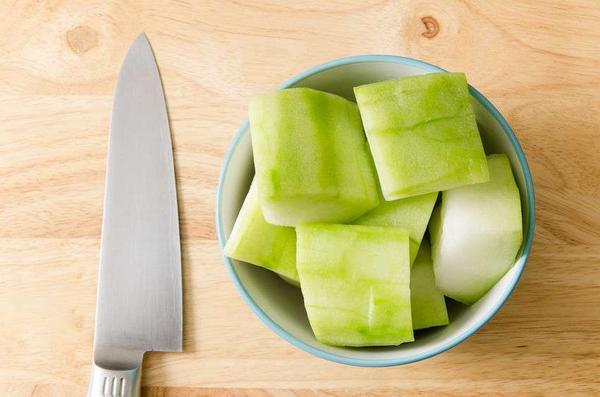 得了高血脂，不妨多吃这6种食物，或能让血脂平稳不升高