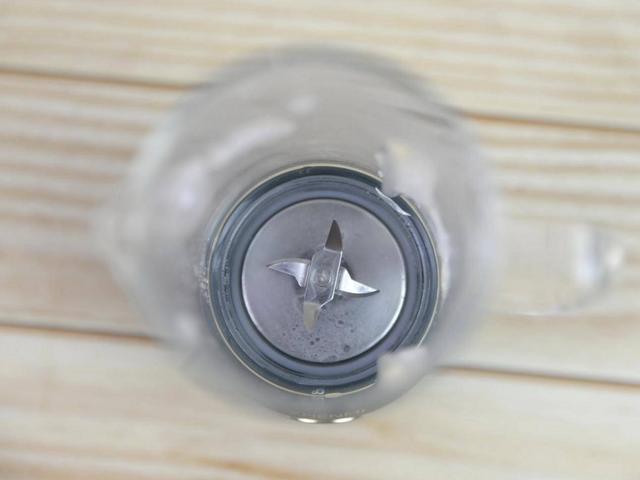 有了臻米迷你破壁机，营养豆浆轻松做，功能丰富用途多