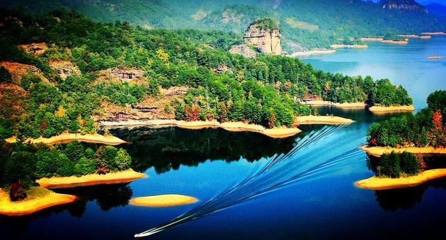 #约吗旅行#中国绿都 最氧三明 | 春来希望至，暖风拂过洒满阳光的大金湖