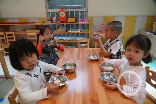 你的育儿经|开园了！萌娃们终于又回到了熟悉的幼儿园……