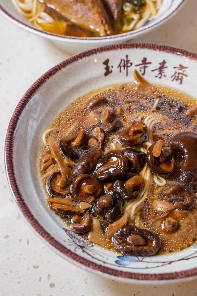 人间难得一遇的美味，竟还能藏在普陀这里……