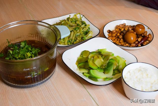 小学生一周晚饭，荤素搭配不重样，简单好吃不浪费，北方人爱吃