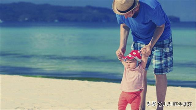 [你的育儿经]宝宝在学走路的时候需要注意哪些？