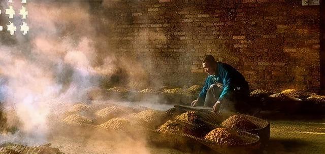 粮食变成酱香酒的20个步骤……