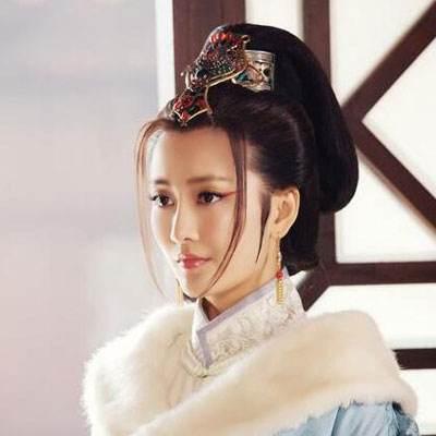 高冷邪魅、飒爽大气“百变女神”王鸥要来青岛 这次她将解锁哪一面？9号放映厅