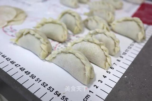 胡萝卜这样做，香嫩可口，好吃又好看！再也不怕熊孩子挑食了