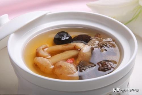 你的育儿经|客家人“坐月子”吃鸡酒吃到吐，你经历过吗？