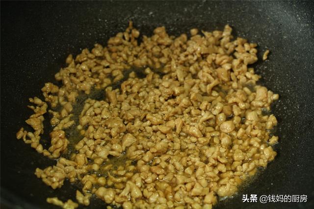 甜味超标|《向往》中黄磊做的3个米粉配菜，这道最有特色，拌米粉超开胃