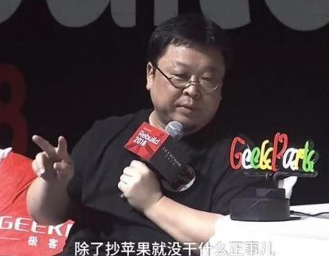 华为河图总工曝友商“抄袭”；OPPO卷轴屏手机屏幕来自京东方