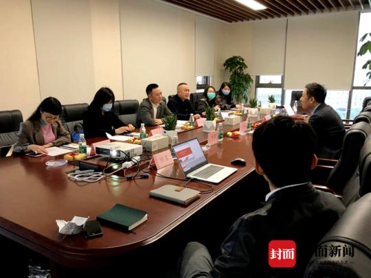 封面新闻■“互联网+家政”促复工 市民可通过天府市民云找服务
