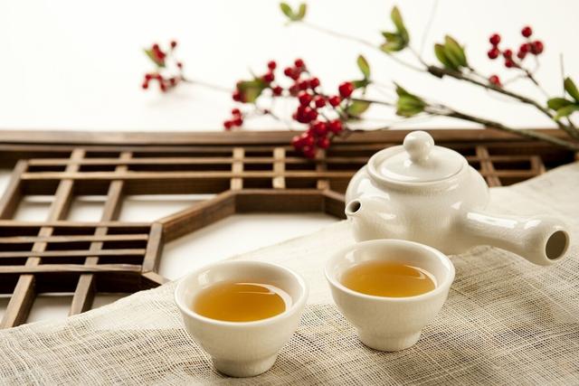 用杏鲍菇做一道清淡爽口的菜品，只需1样辅料，操作简单味道美