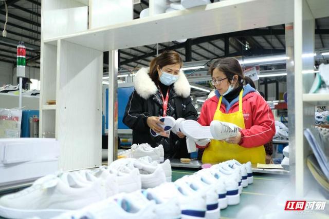 充足|蓝山：出口订单充足 复工生产稳定