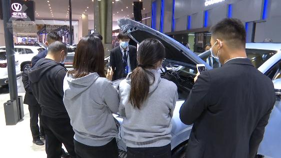 价格低至两三万！上百品牌近千款车型亮相！昆明国际车展开始啦