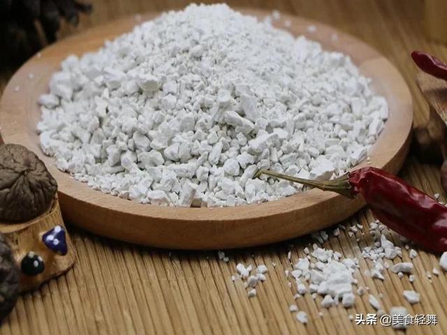 生粉，淀粉的区别是什么？勾芡汁用什么粉好？学会别乱用，差别大