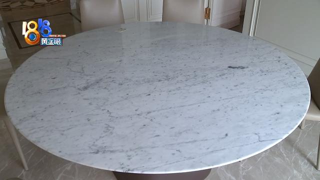 贴膜|绍兴女子买进口餐桌花了近五万，贴膜之后有“磨砂感”，咋回事？
