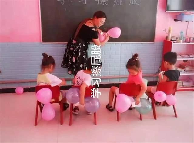 超级宝妈|幼儿园老师用“2个气球”，教会孩子怎么擦屁屁，网友：学到了