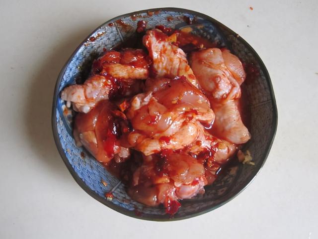 教你一道营养好吃的蒸菜，简单易做，大人省事，孩子又爱吃，特香