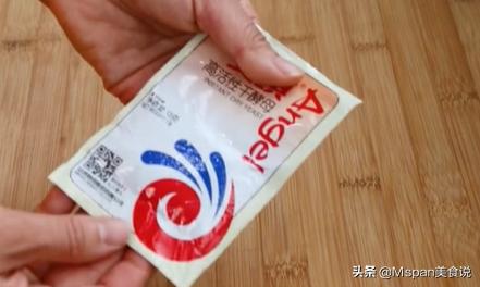 『你的育儿经』和面时，到底是用泡打粉还是酵母粉，记住这个口诀，别再瞎放了