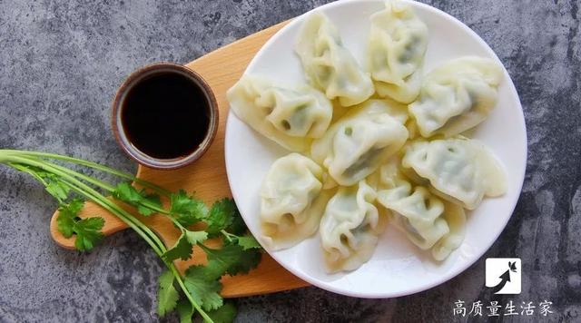 饺子馅最好不要放这味“调料”，难怪饺子不鲜香，营养全流失