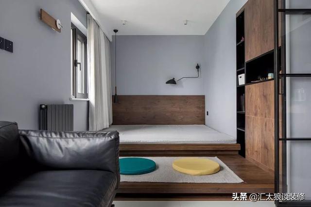 47㎡小户型，客餐厨卫样样全，还有俩卧室和衣帽间，这设计我服