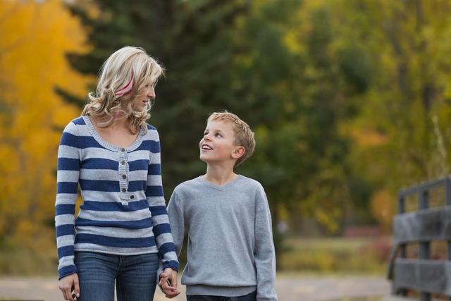 你的育儿经:妈妈一心想给大宝添个弟弟,谁知一口气迎来了5个,这可咋办?