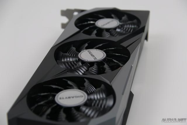 光追大作畅快玩 技嘉RTX 3070魔鹰开箱实测