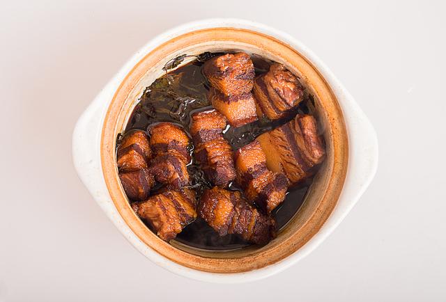 孩子积食后，睡觉时会有3种表现，哪怕占一个，也要多加注意