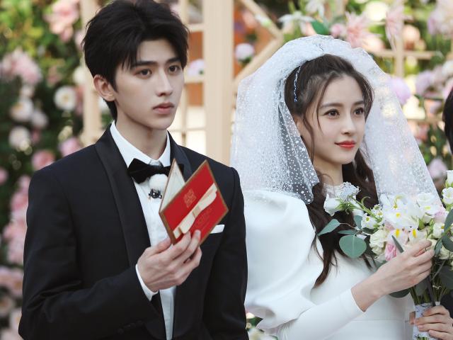 蔡徐坤和杨颖组CP，郑恺失宠？“砂锅菜”表现亮眼：有内味了|fun娱乐