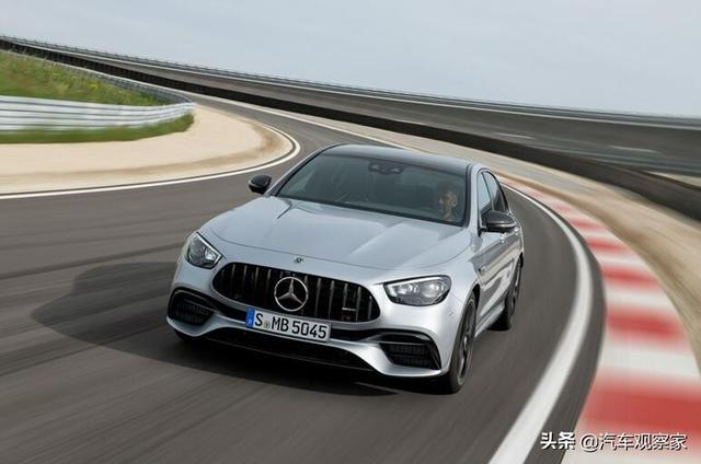 奔驰E63 S 4MATIC+登场，性能依旧残暴？