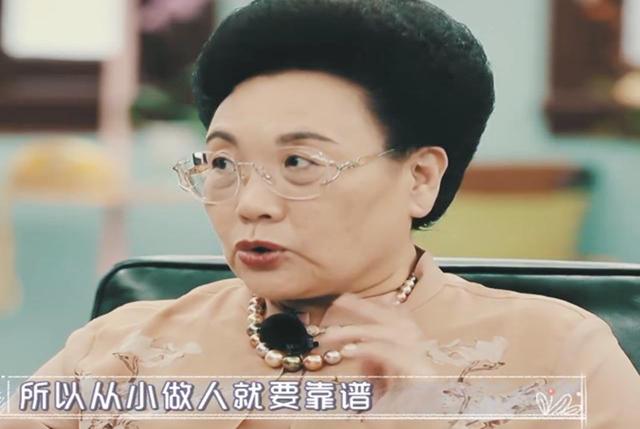 爱说教的“勤快妈妈”，再累也难养出优秀娃，3种懒妈妈更受欢迎