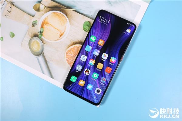 环球网：Redmi K30 Pro开箱图赏：弹出式真全面屏 无水滴无挖孔