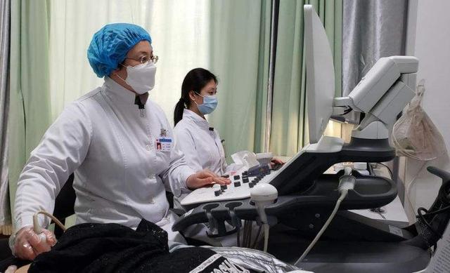 相遇花季|怀孕6个月后，孕肚却逐渐“缩小”，医生给出的解释令孕妇心安