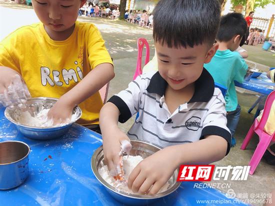 红网|慈利县龙潭河镇中学：美食体验“饺”乐萌娃