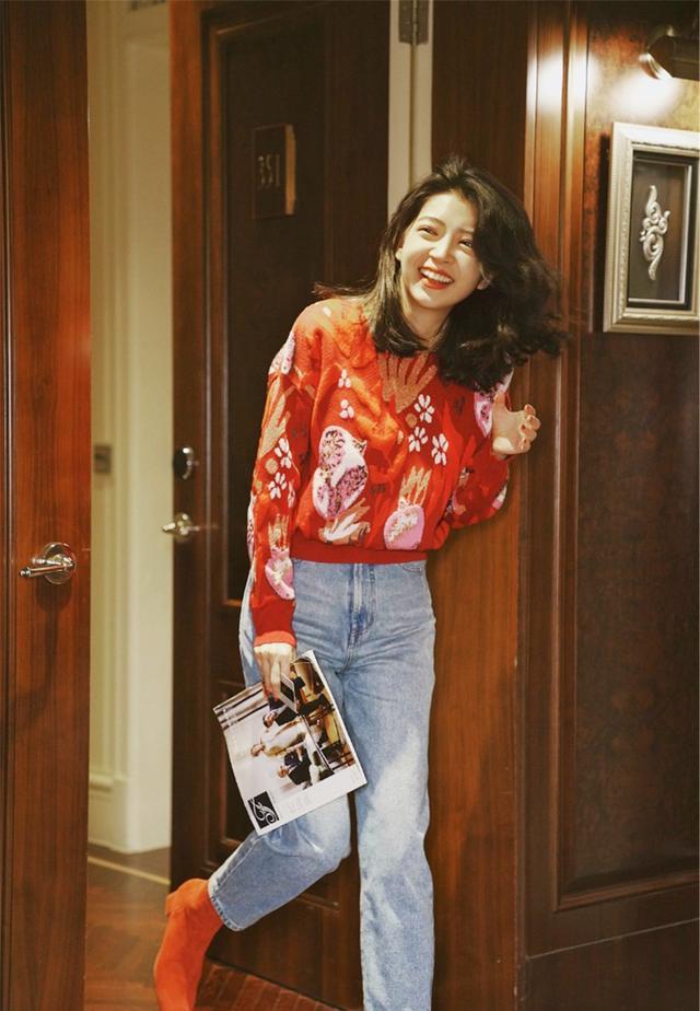 时尚探究社女人过了30岁，学三木这样搭，知性显气质，美的不一般