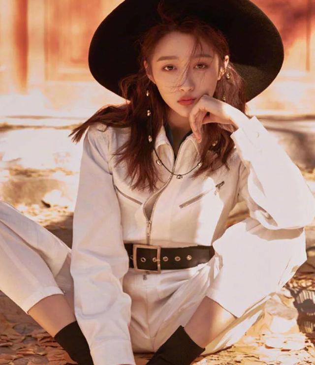 从小帅到大|小仙女邂逅邻家女孩，鞠婧祎关晓彤同台，堪称完美女神！