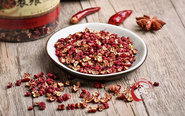 做排骨时请牢记这“3不放”，肉香味正还不腥，一顿能吃一大盘