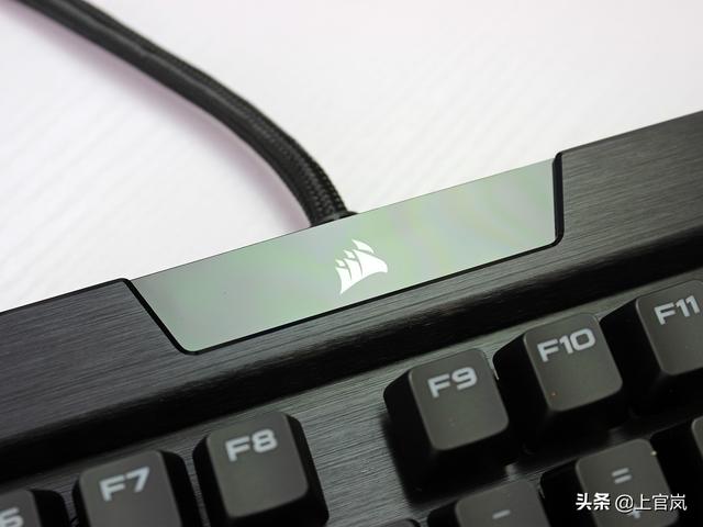 终于还是上了这条贼船，海盗船K70 RGB MK.2键盘开箱